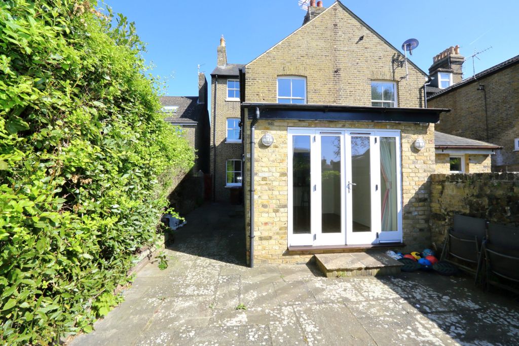 Additional image 18 of 6 bed semi-detached house for saleNewton Road, Faversham ME13