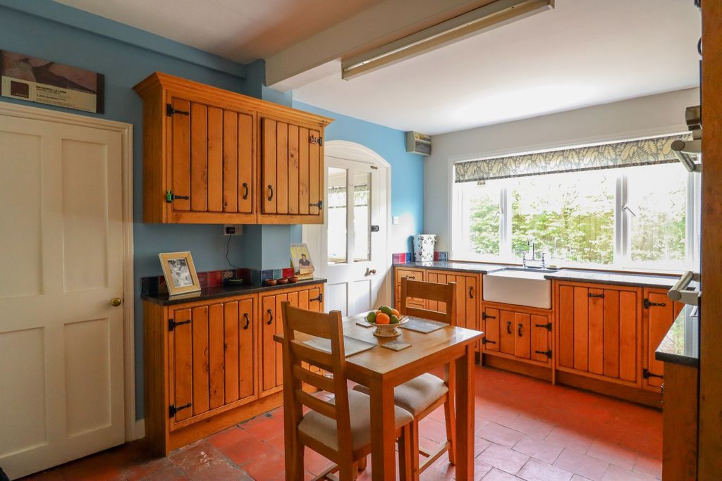 Additional image 8 of 3 bed semi-detached house for saleGladstone Road, Fakenham NR21