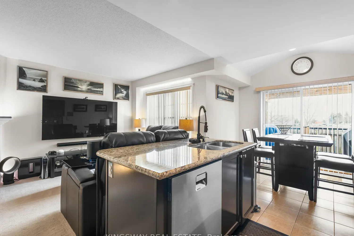 57 Harbourside Drive photo 5