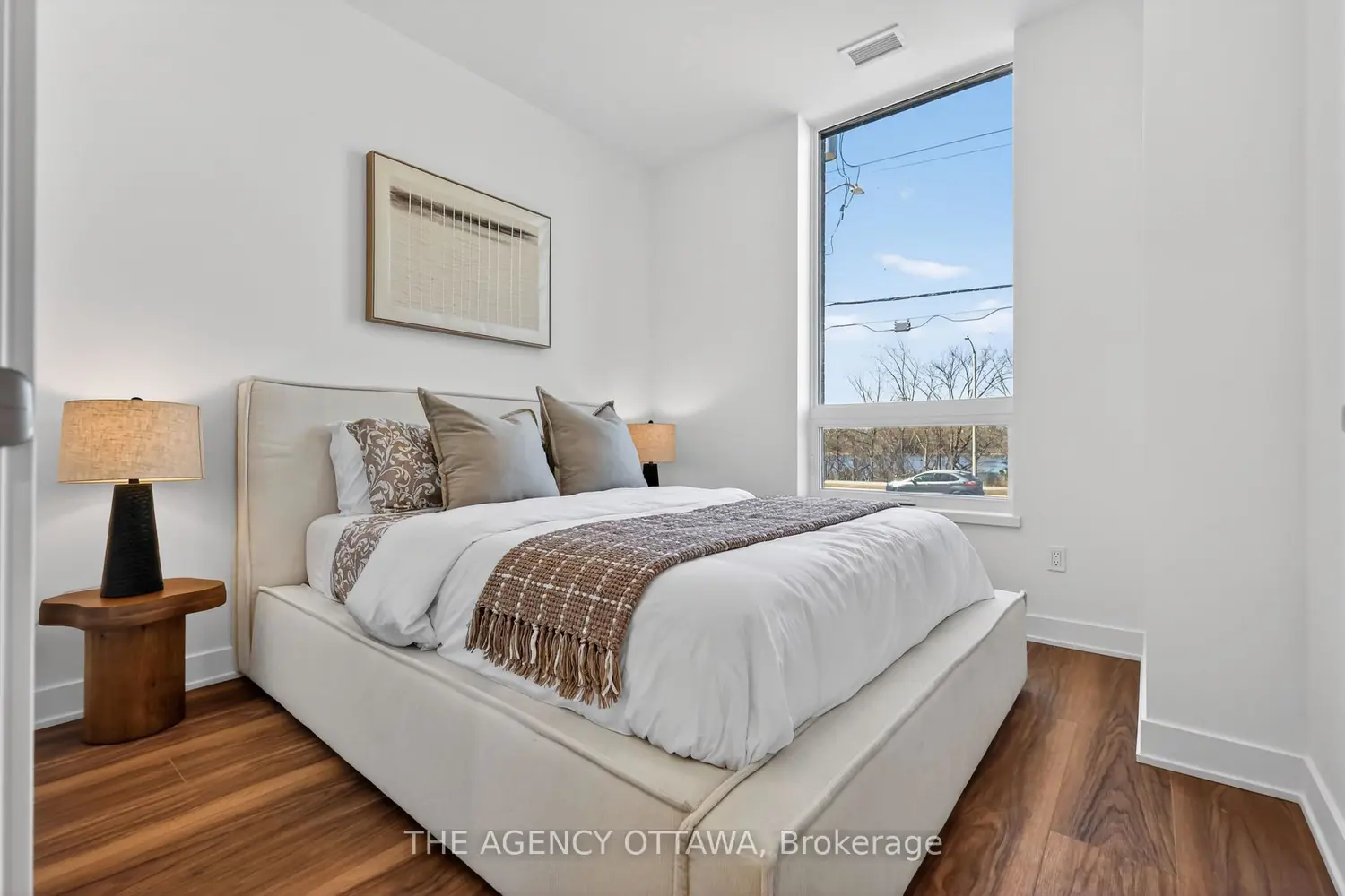 Additional image 13 of 3071 Riverside Drive 107
