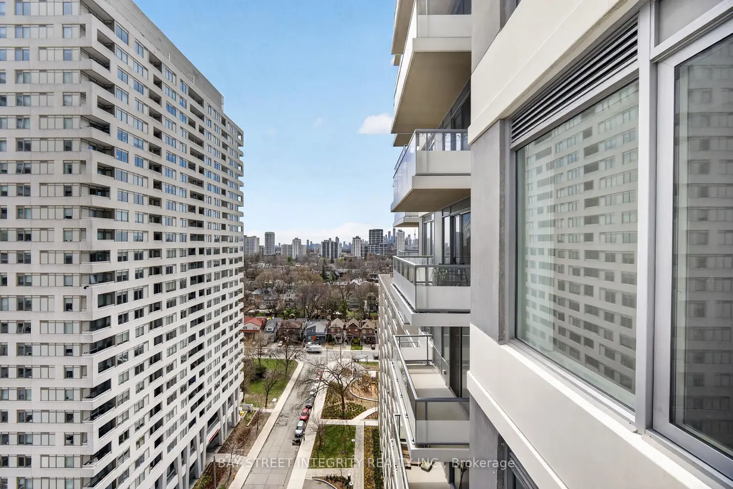 Additional image 14 of 50 Dunfield Avenue 1720