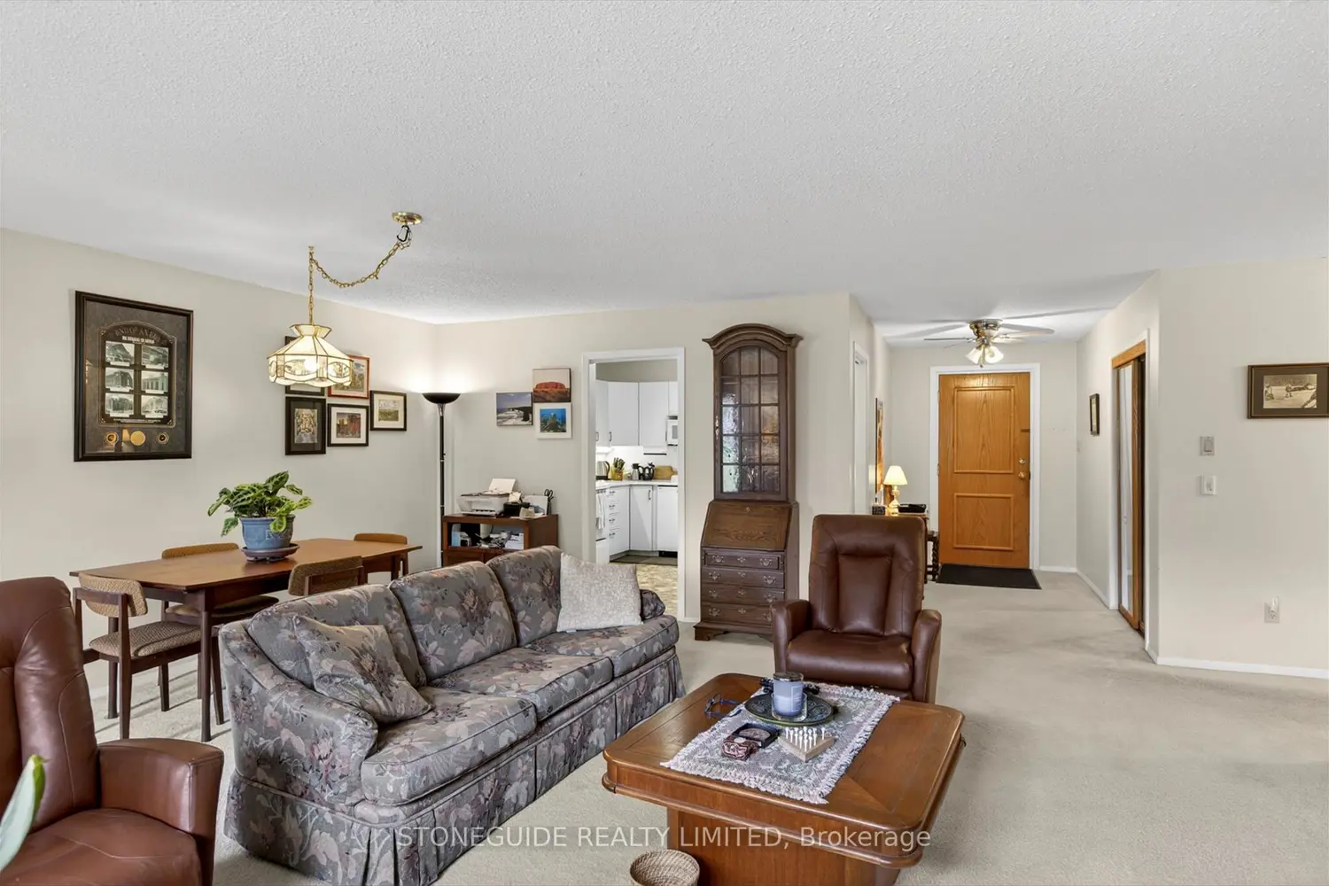 963 Armour Road 10 photo 2