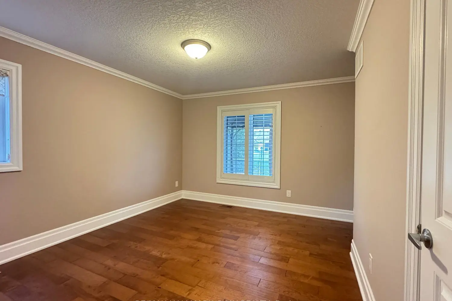 Additional image 6 of 31 Garden Grove Crescent