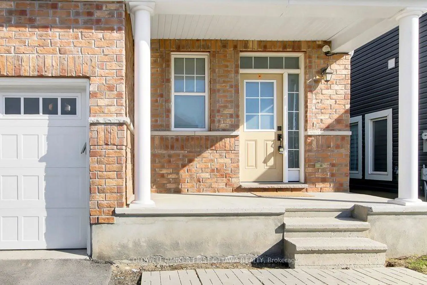 4852 Abbott Street photo 4