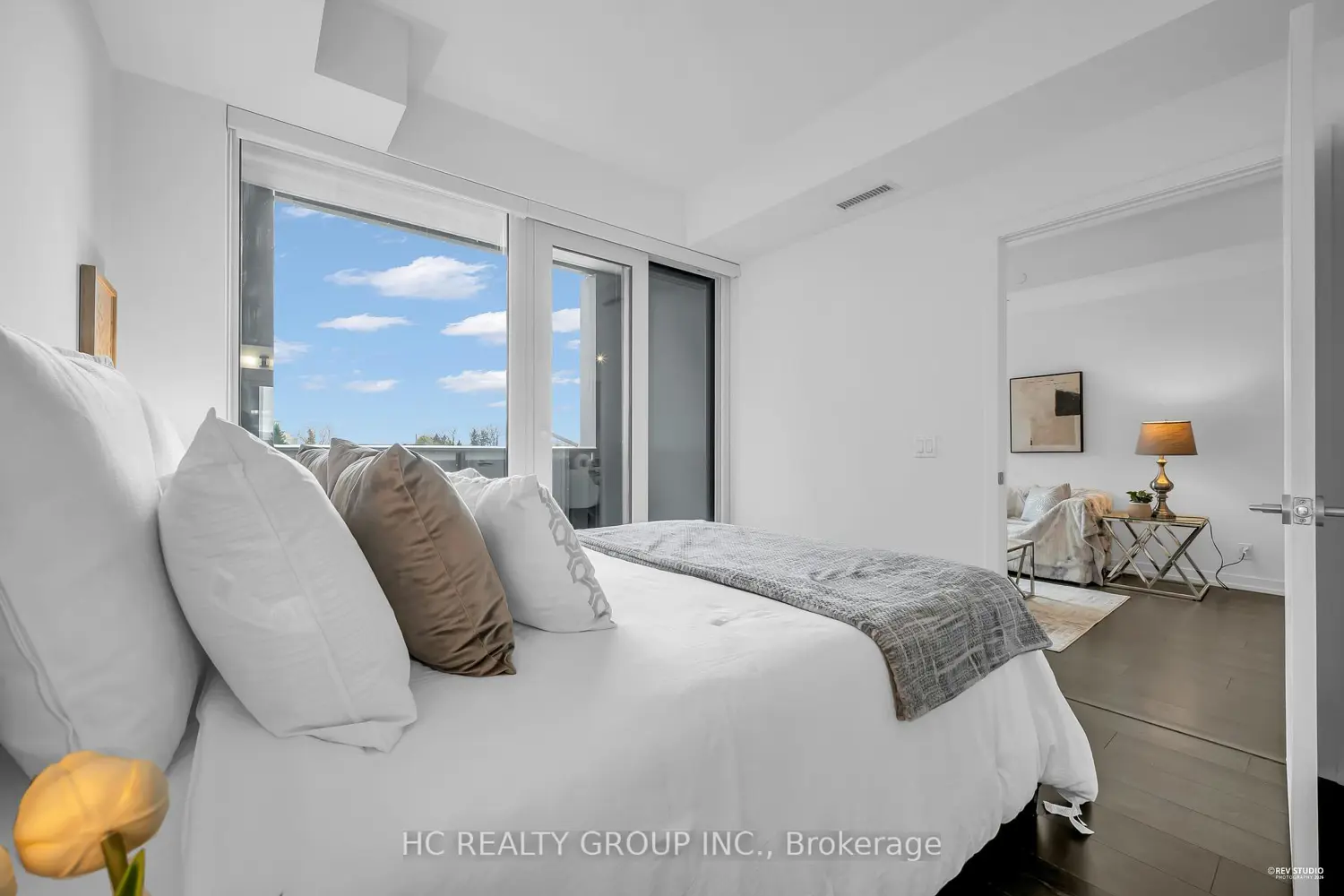 Additional image 11 of 2020 Bathurst Street 603