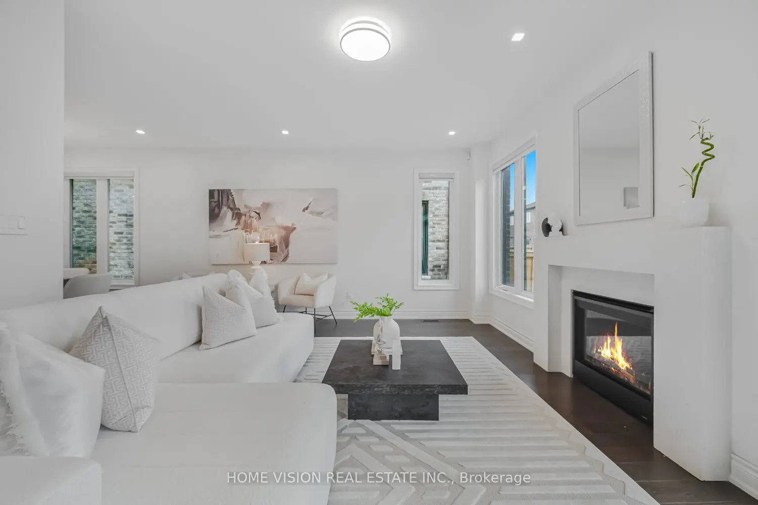 20 Hubbell Road photo 2