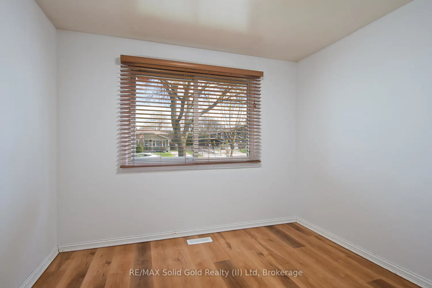 Additional image 9 of 87 Christopher Drive