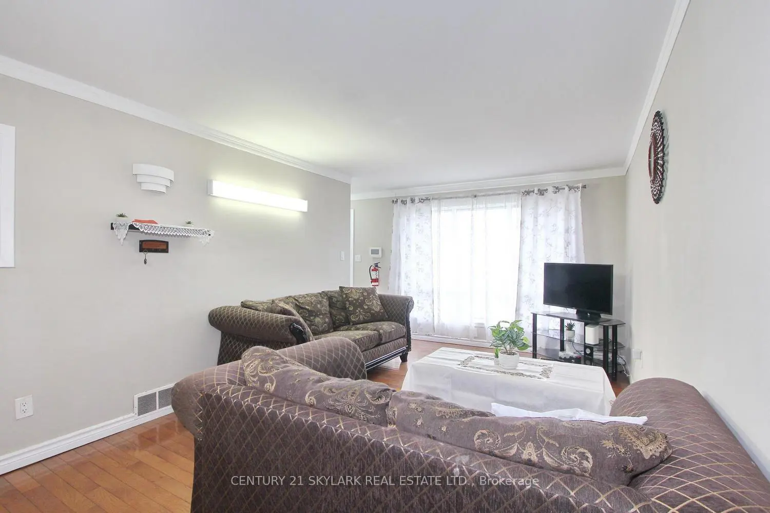 44 Sharon Court photo 5