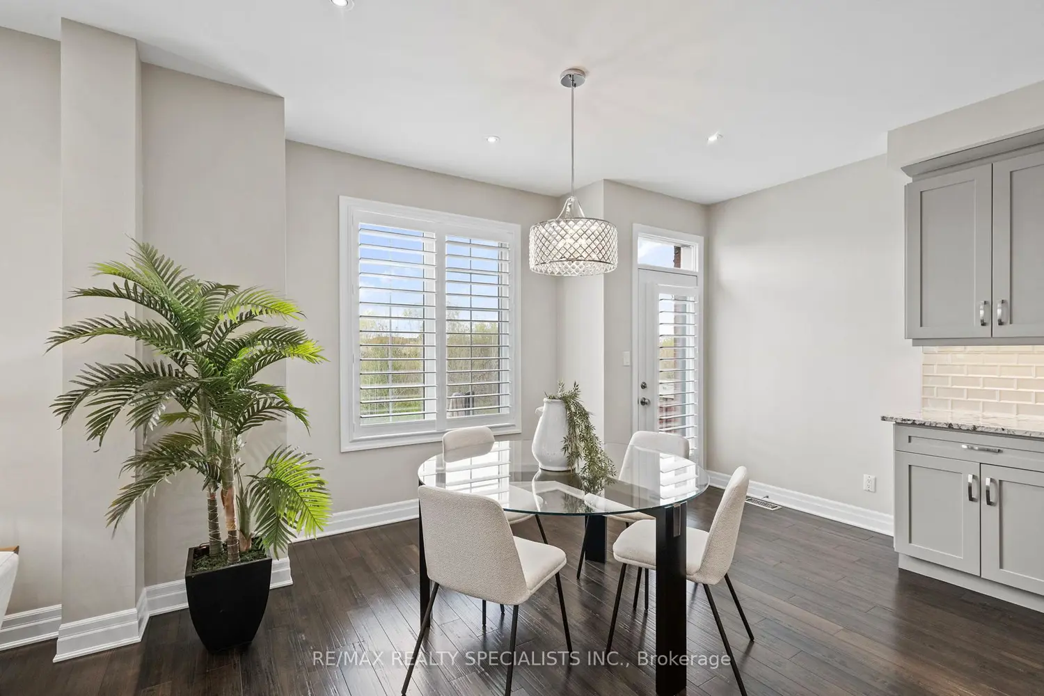 1406 Orr Terrace photo 5