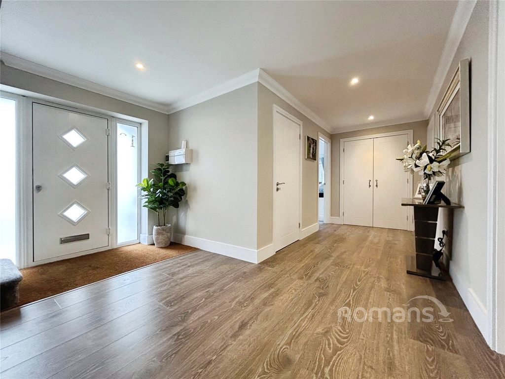 Additional image 6 of 4 bed detached house for saleGlebe Road, Farnborough, Hampshire GU14