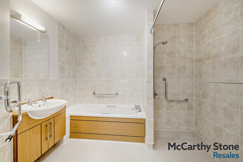 Additional image 13 of 2 bed flat for saleRoswell Court, Douglas Avenue, Exmouth EX8