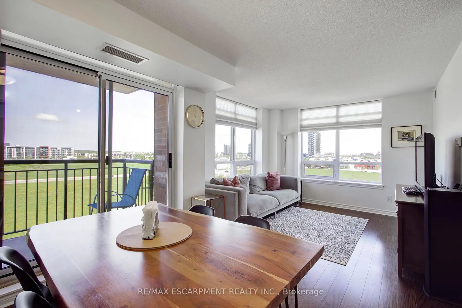 Additional image 9 of 2379 Central Park Drive 603