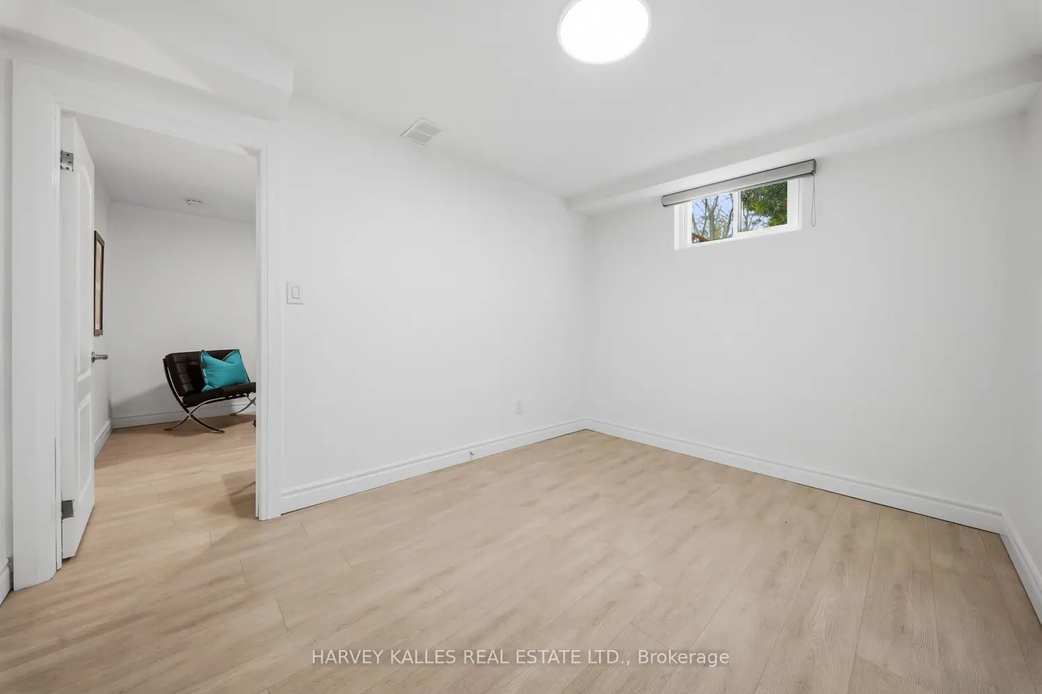 Additional image 16 of 568 Northcliffe Boulevard