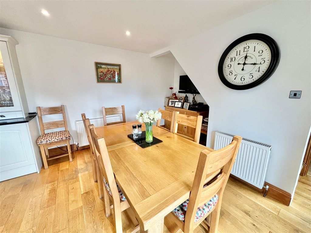 Additional image 7 of 3 bed semi-detached house for saleFreshwater, Isle Of Wight PO40