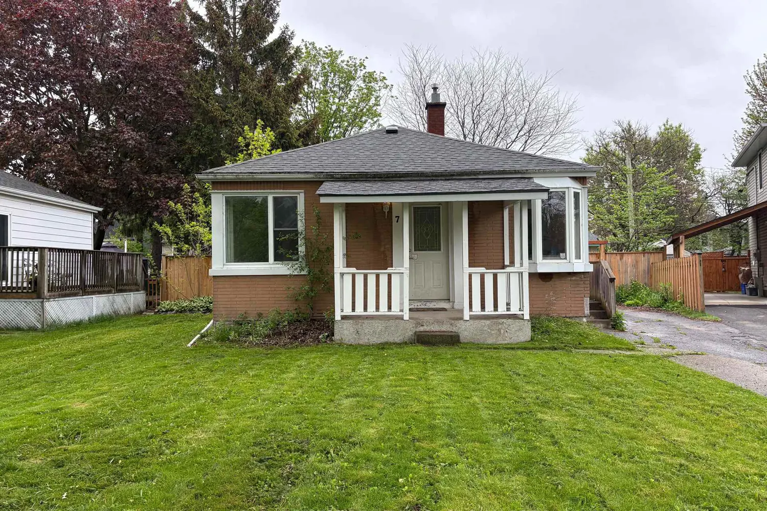 7 Alamein Drive photo 2