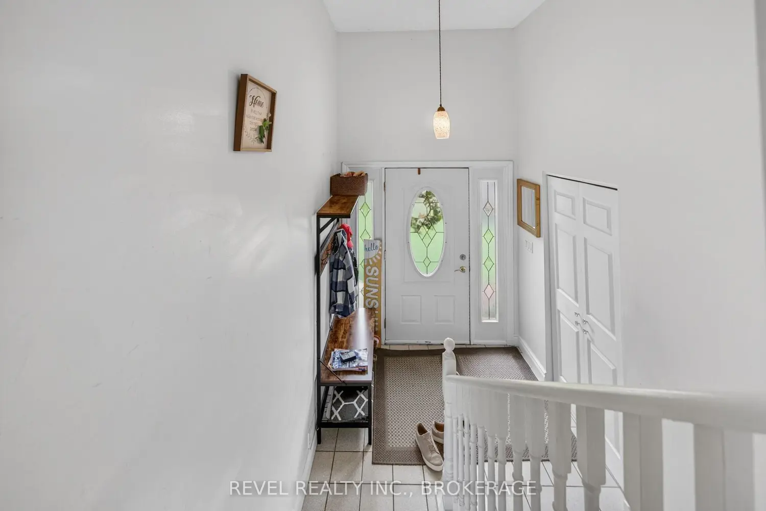 694 High Gate Park Drive photo 2