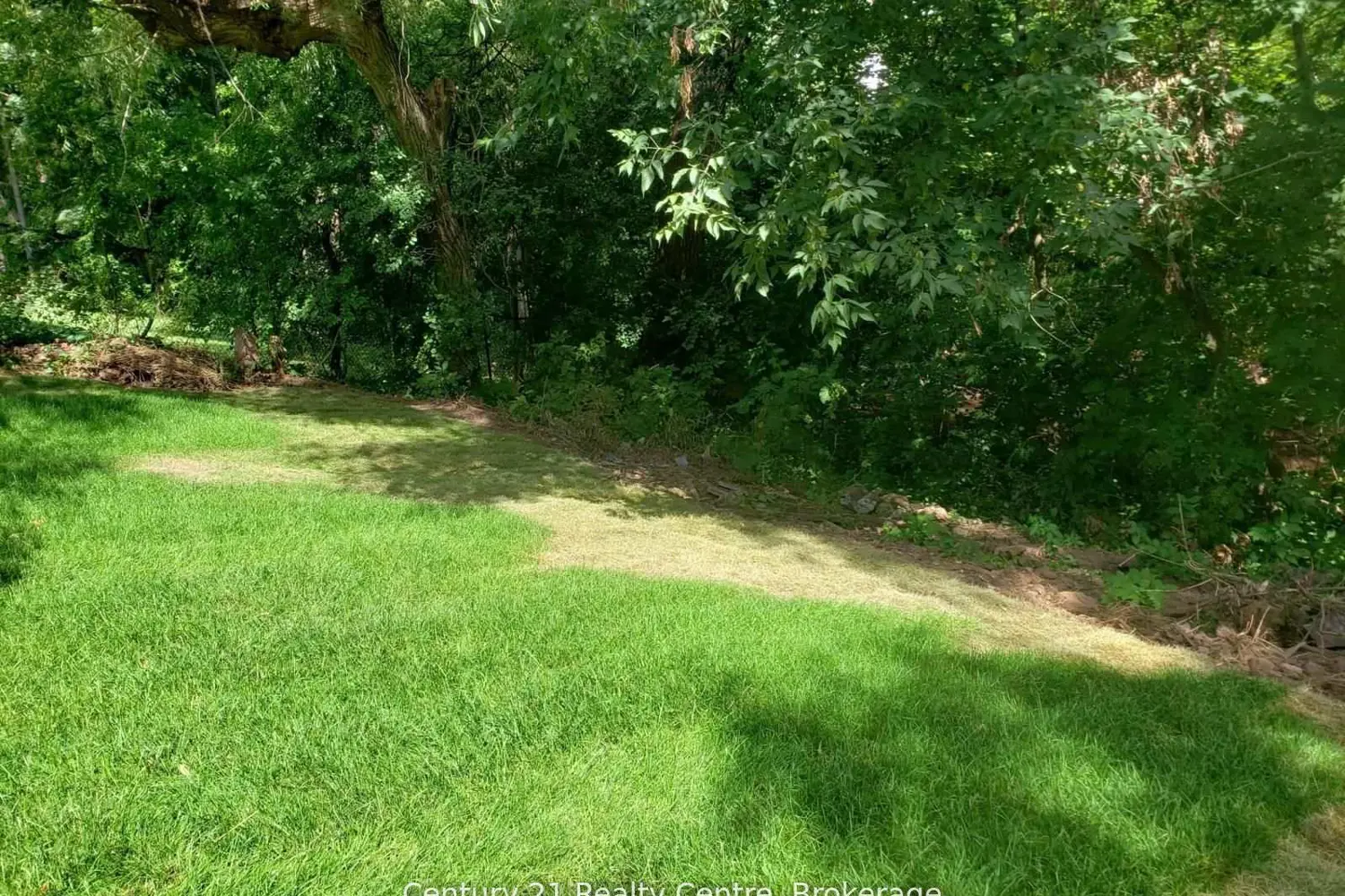 Additional image 15 of 1491 Pembroke Drive