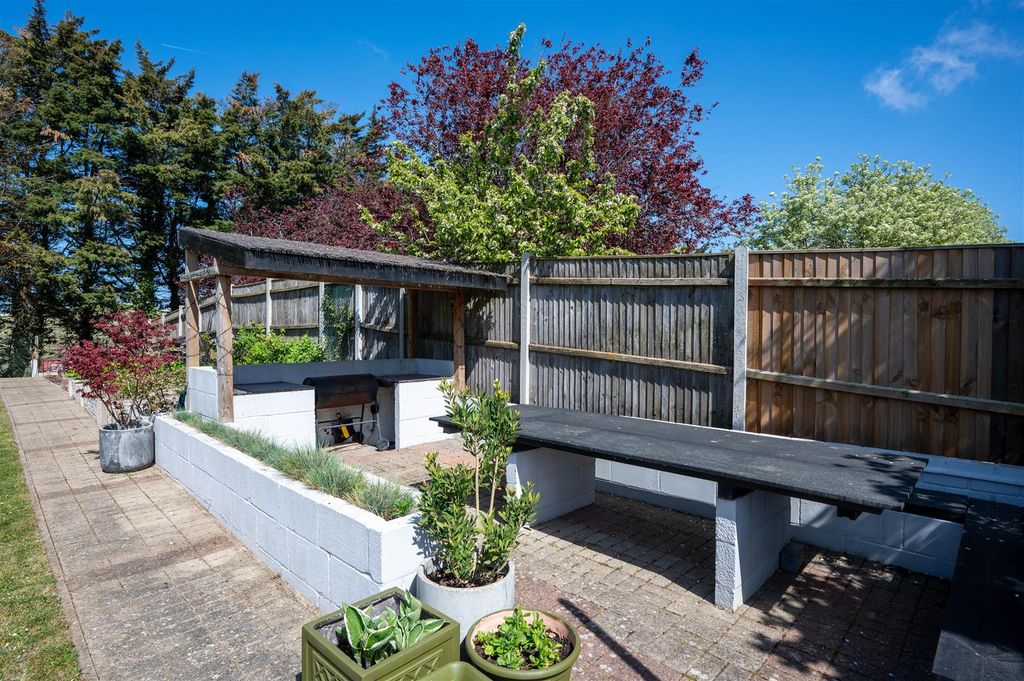 Additional image 22 of 4 bed detached house for saleClydesdale Rise, Bradwell, Great Yarmouth NR31