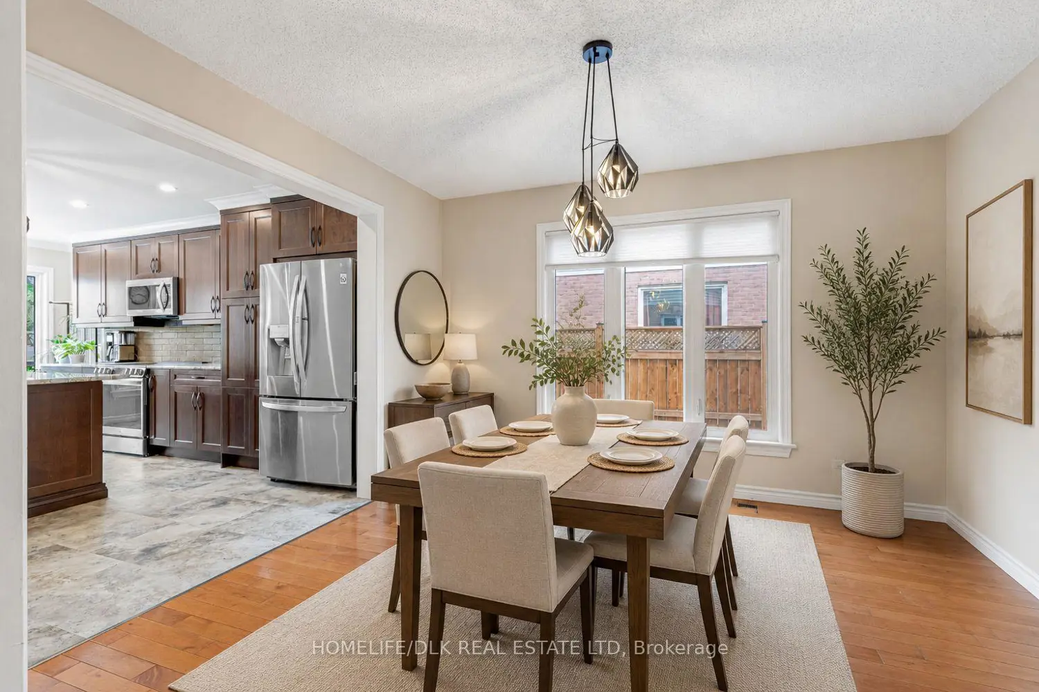 155 Beley Street photo 2