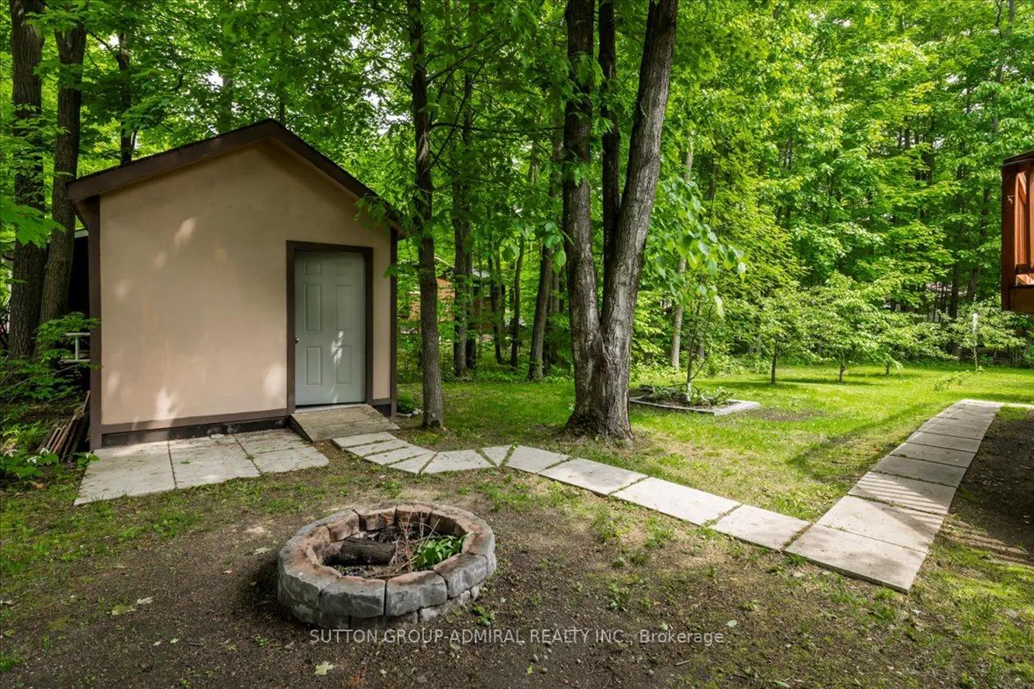 79 Forest Circle photo 4