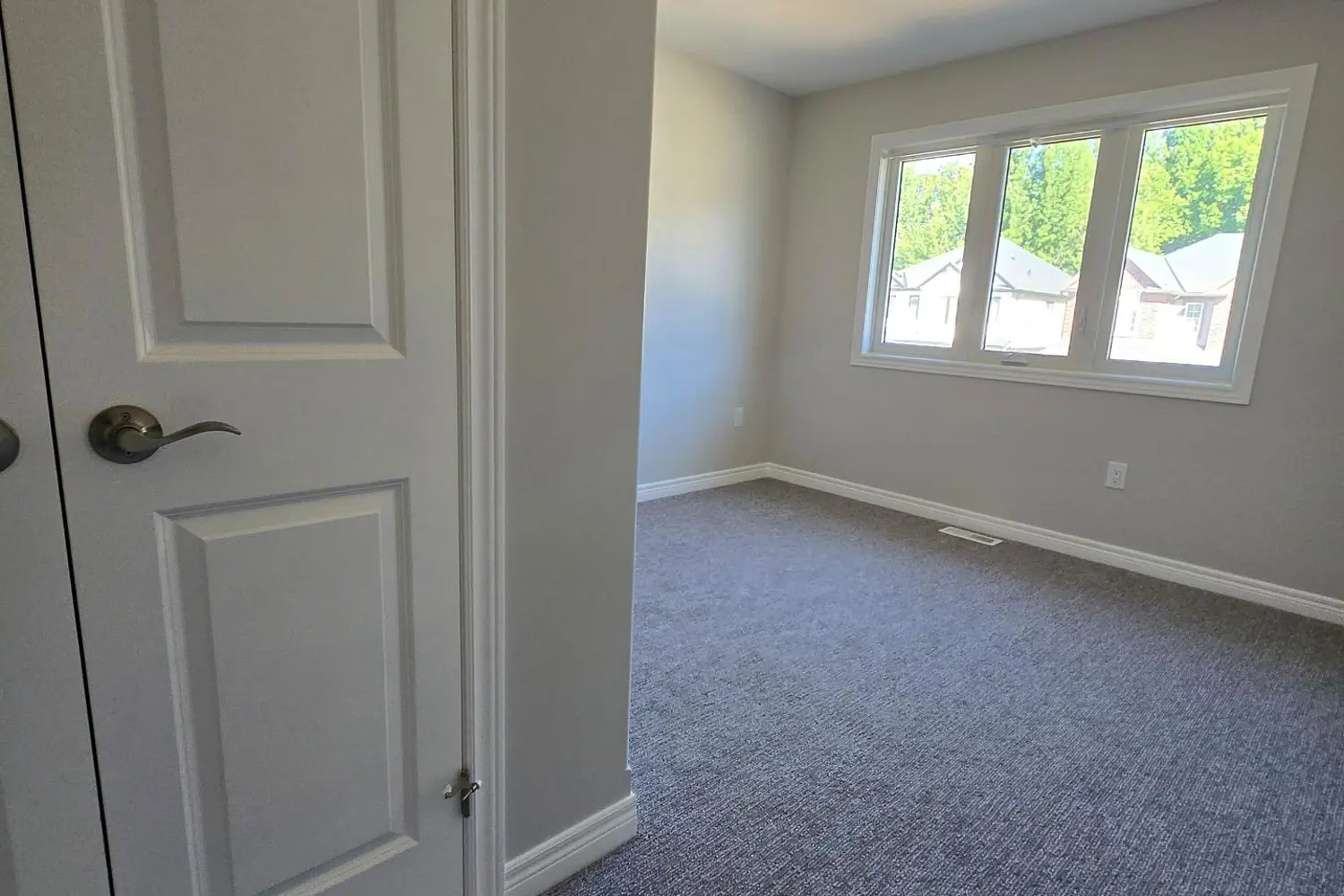 66 Willson Drive photo 2
