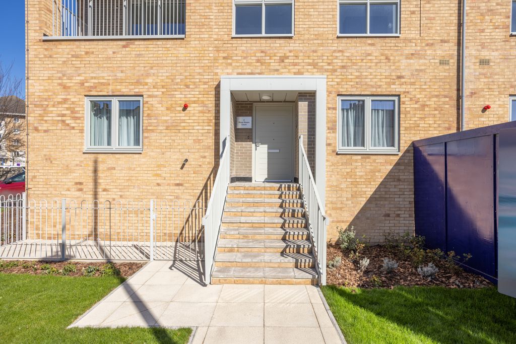 Additional image 13 of 1 bed flat for saleWest Street, Erith DA8