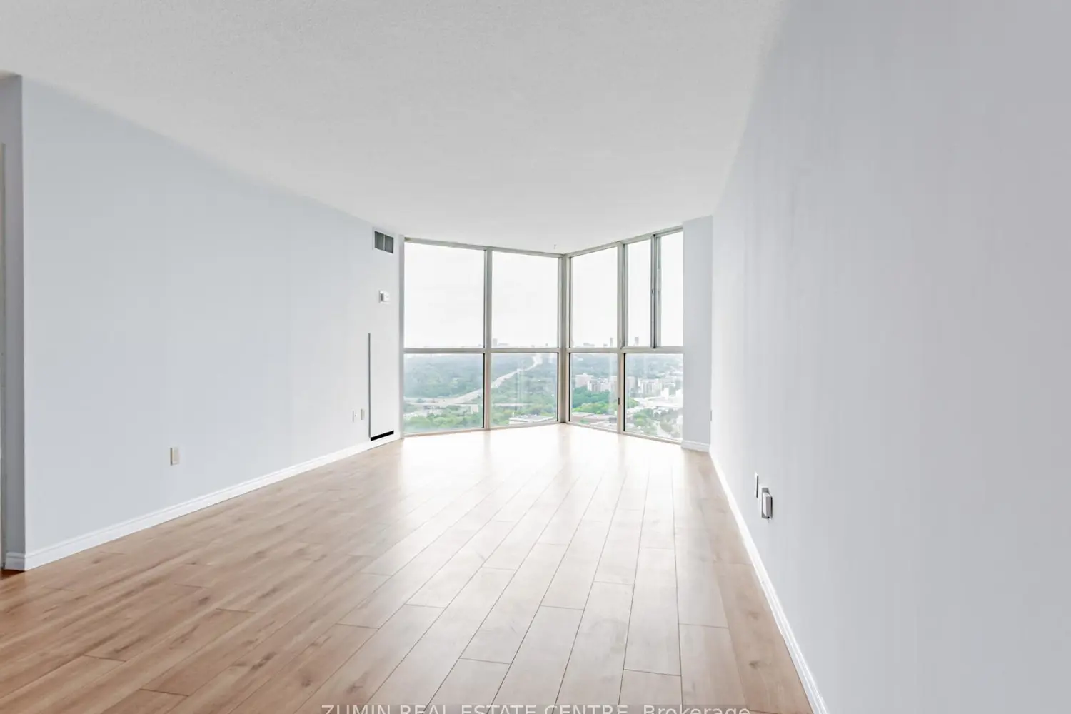 7 Concorde Place 3312