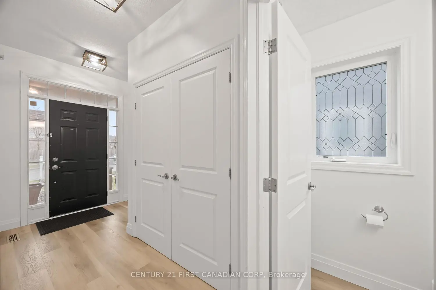 3079 Pomeroy Lane