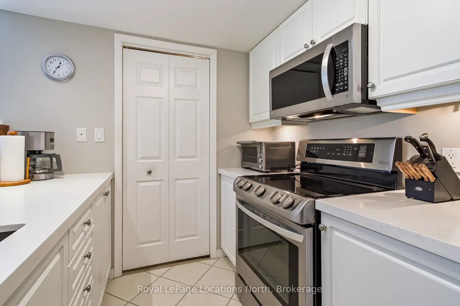 926 Cedar Pointe Court photo 5