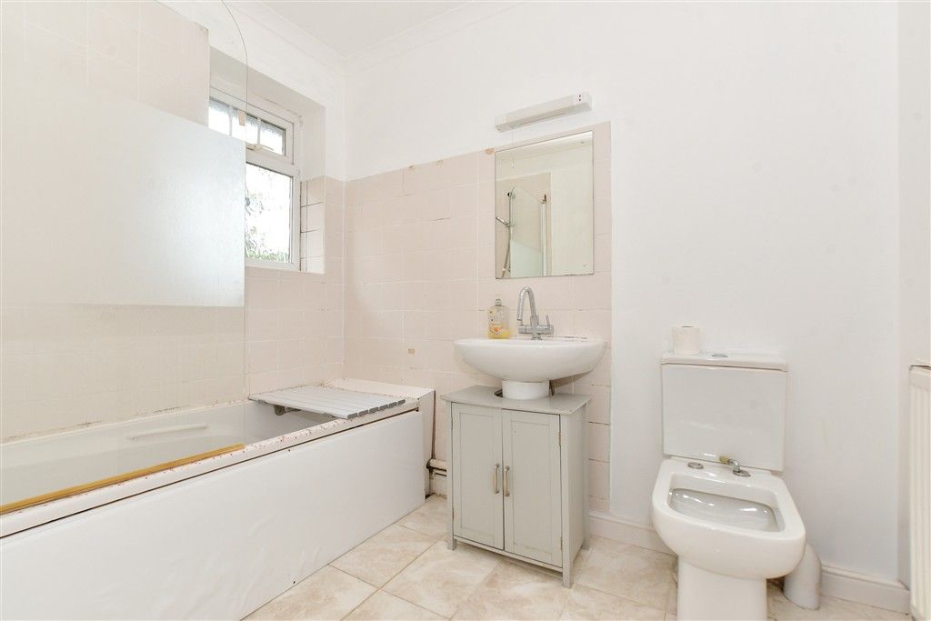 Additional image 20 of 3 bed detached bungalow for saleVictoria Road, Freshwater, Isle Of Wight PO40