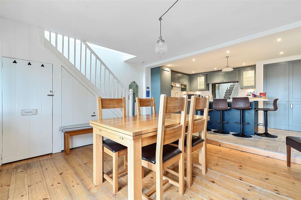 Additional image 14 of 4 bed town house for saleDaglands Road, Fowey PL23