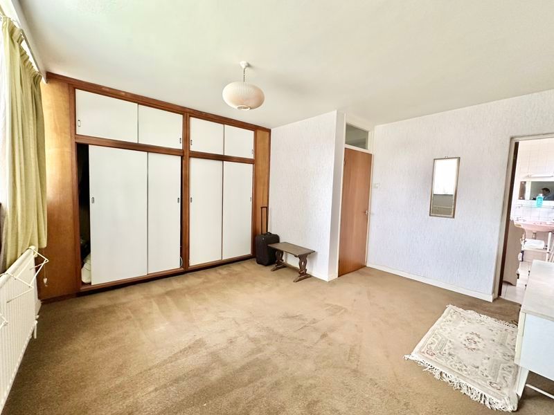Additional image 9 of 3 bed flat for saleAvenue Road, Epsom KT18