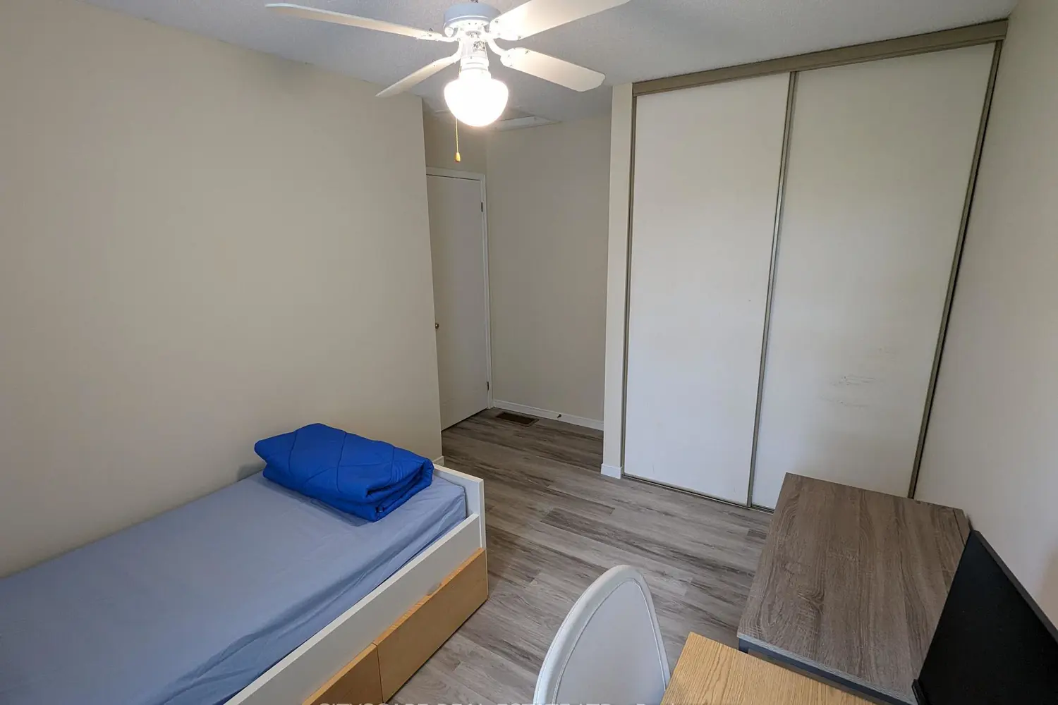 Additional image 12 of 250 Keats Way 17