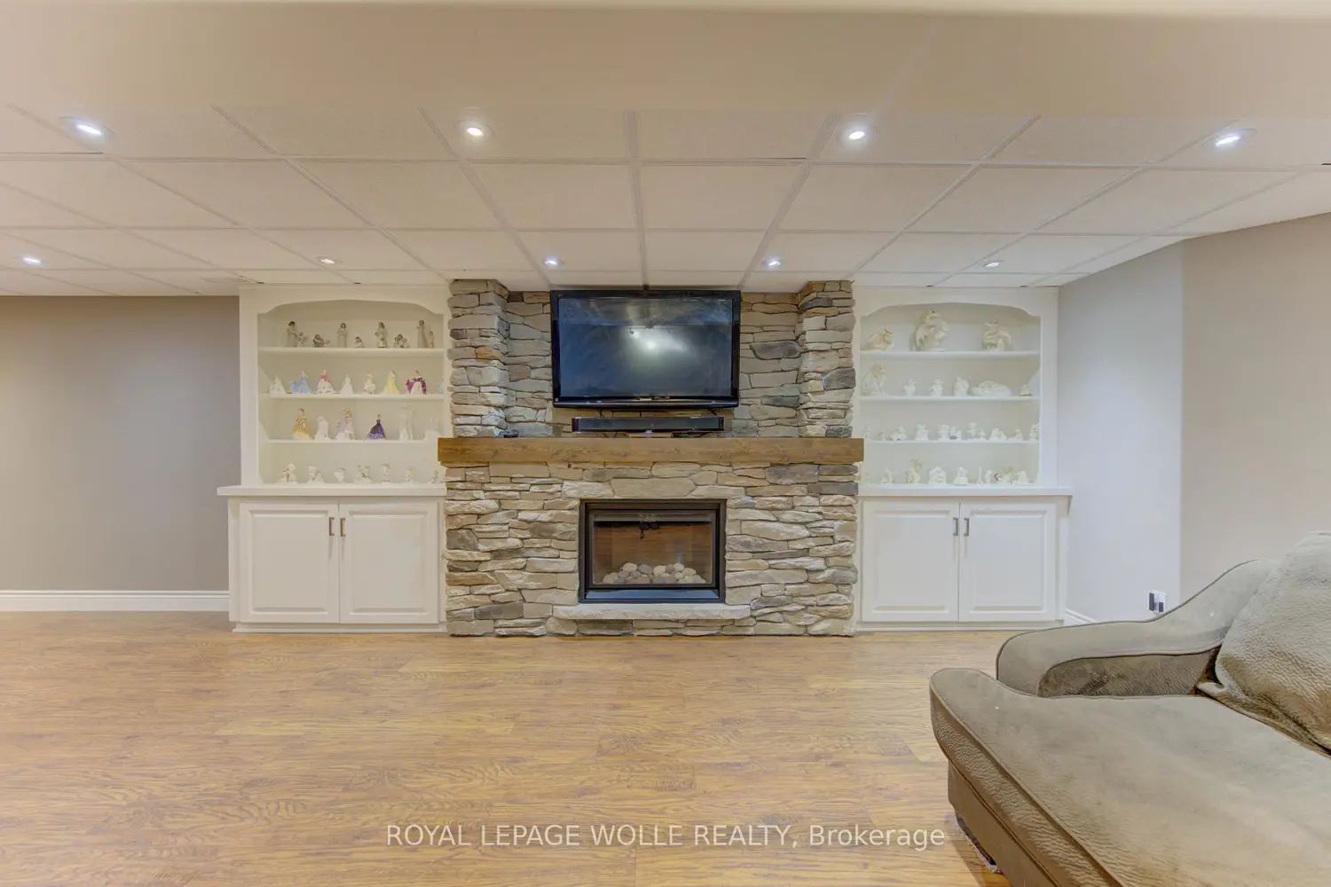 118 Old Mill Road photo 4