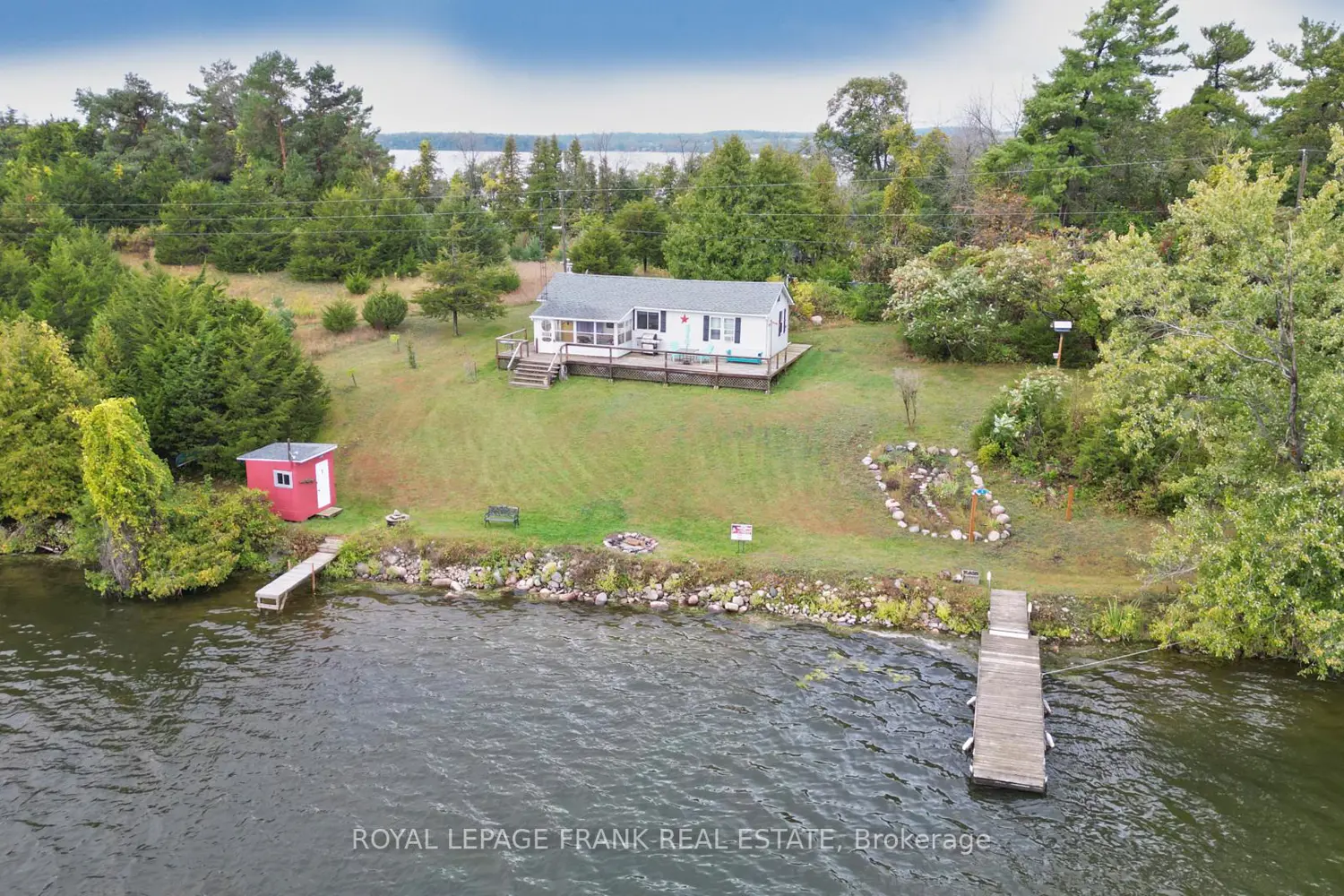 90 Mccracken Landing Road 3 photo 4