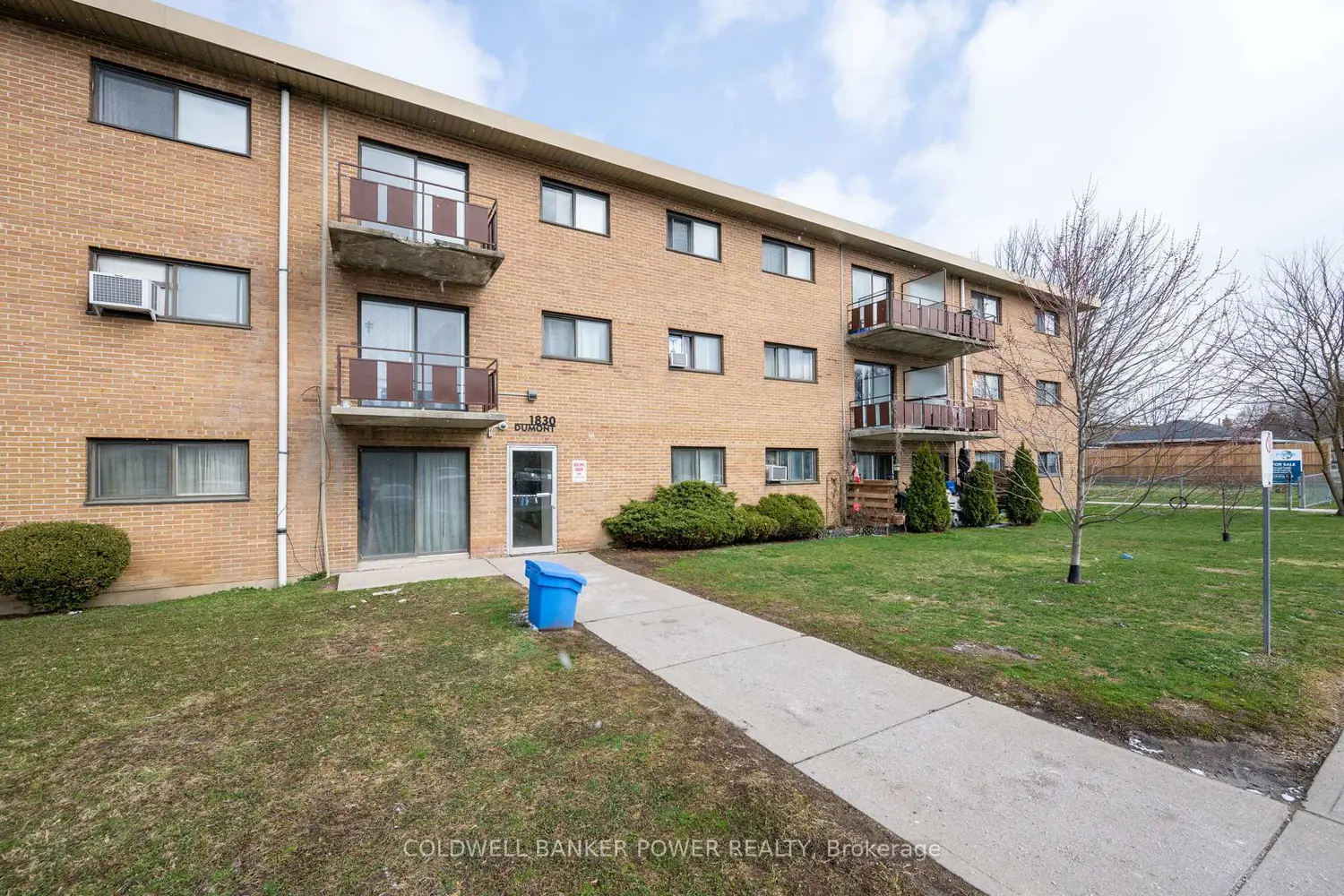 1830 Dumont Street 110