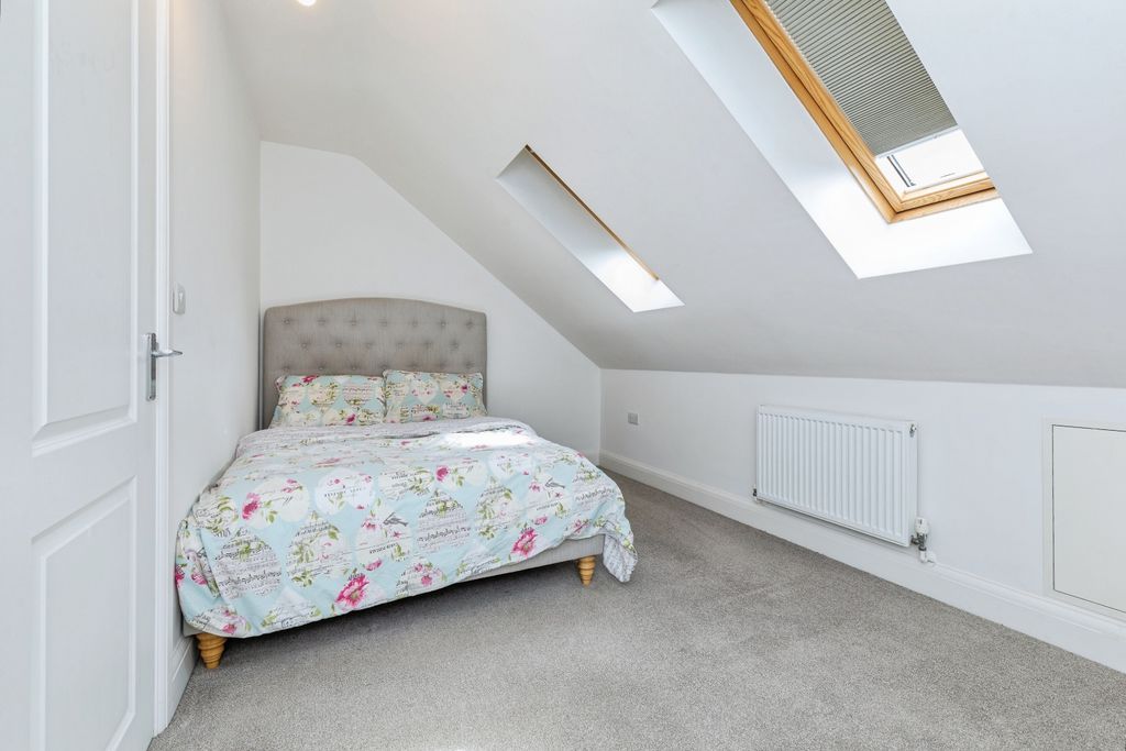 Additional image 12 of 4 bed terraced house for saleLivingstone Road, Gillingham ME7