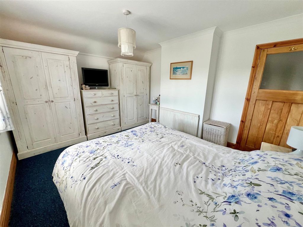 Additional image 14 of 3 bed semi-detached house for saleFreshwater, Isle Of Wight PO40