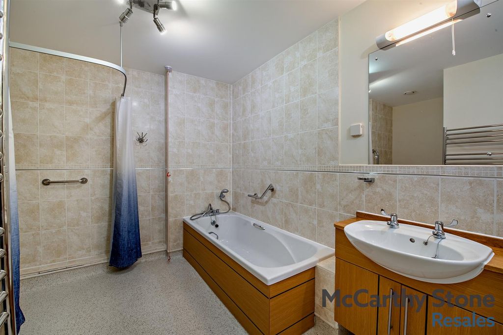 Additional image 13 of 2 bed flat for saleRoswell Court, Douglas Avenue, Exmouth EX8