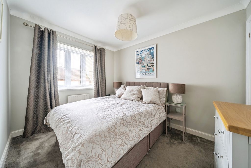 Additional image 11 of 4 bed detached house for saleRosemary Gardens, Burwash, Etchingham, East Sussex TN19