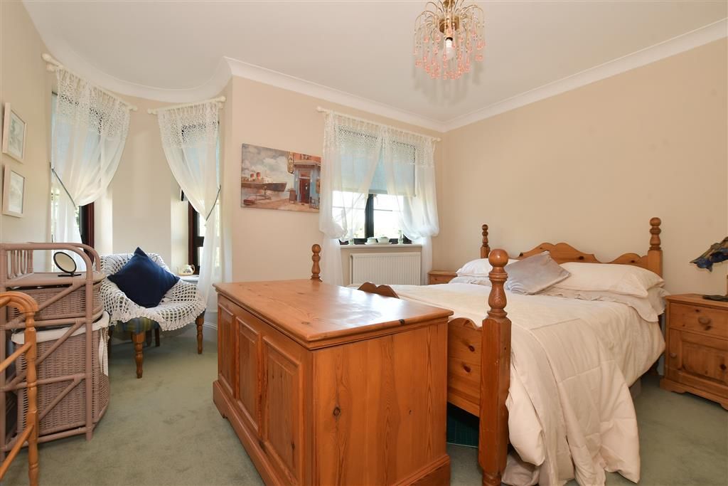 Additional image 12 of 4 bed detached house for saleLime Tree Court, Freshwater, Isle Of Wight PO40