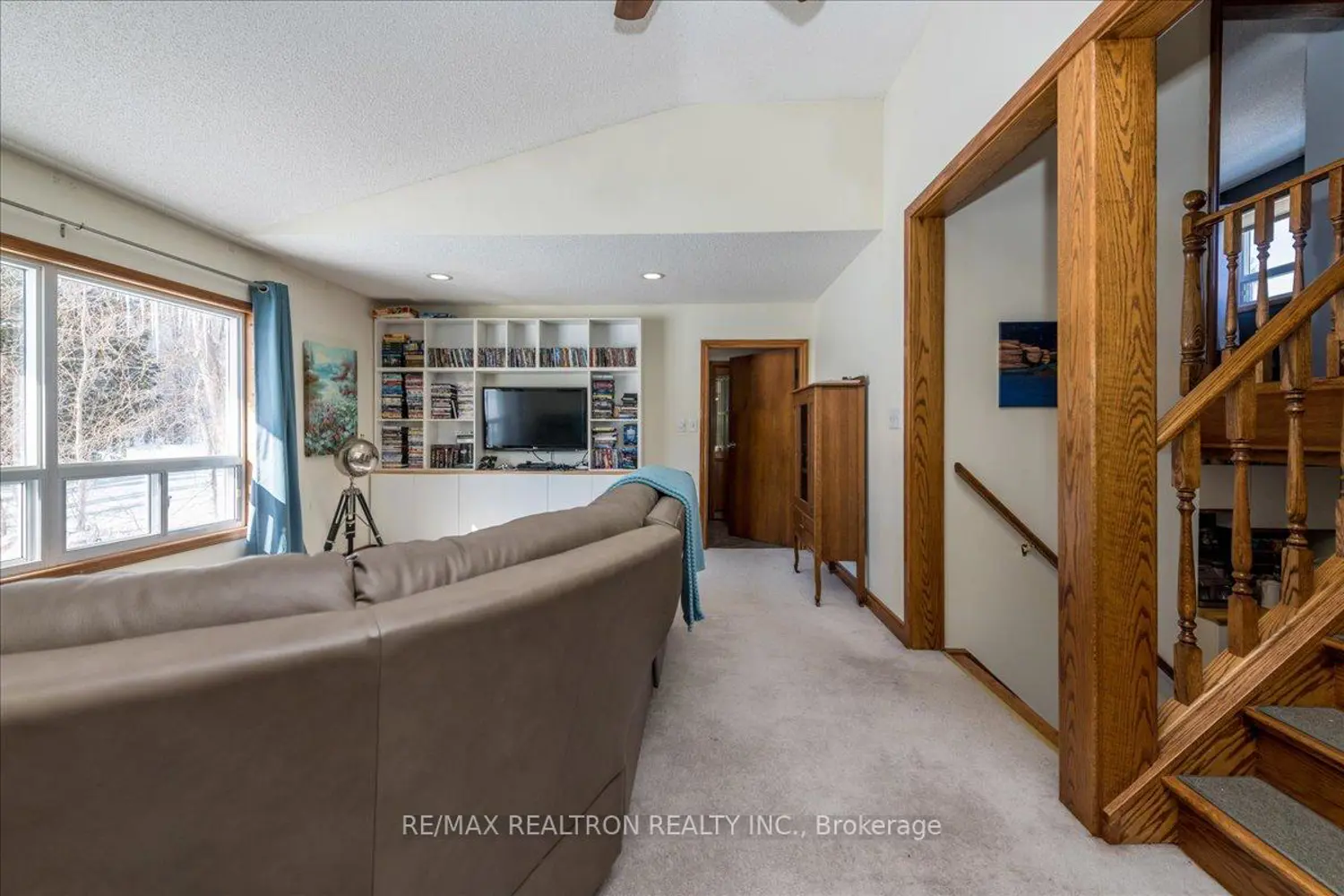 4051 Glen Cedar Drive photo 4