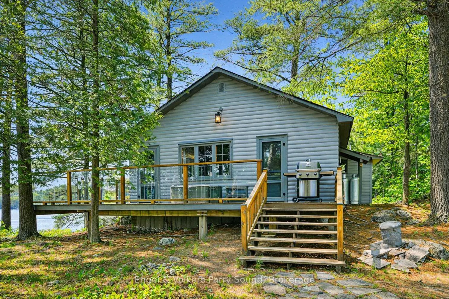 53 Birdwood Lane photo 2