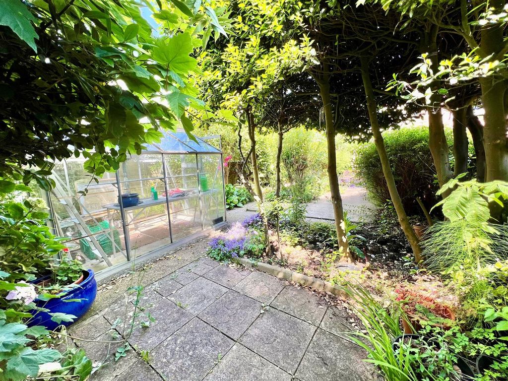 Additional image 18 of 3 bed semi-detached house for saleFreshwater, Isle Of Wight PO40