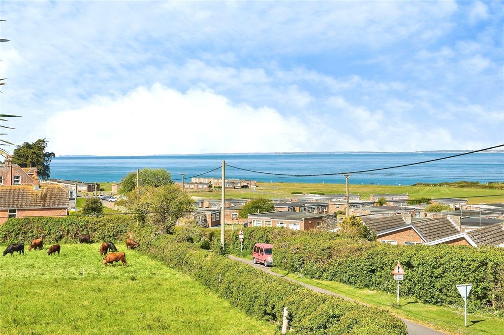 Additional image 3 of 6 bed detached house for saleMonks Lane, Freshwater, Isle Of Wight PO40