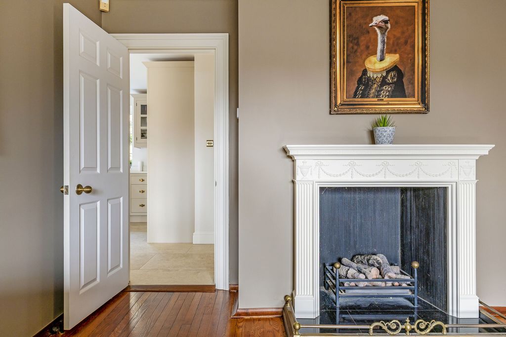 Additional image 9 of 6 bed detached house for saleSwifts Close, Moor Park, Farnham GU10
