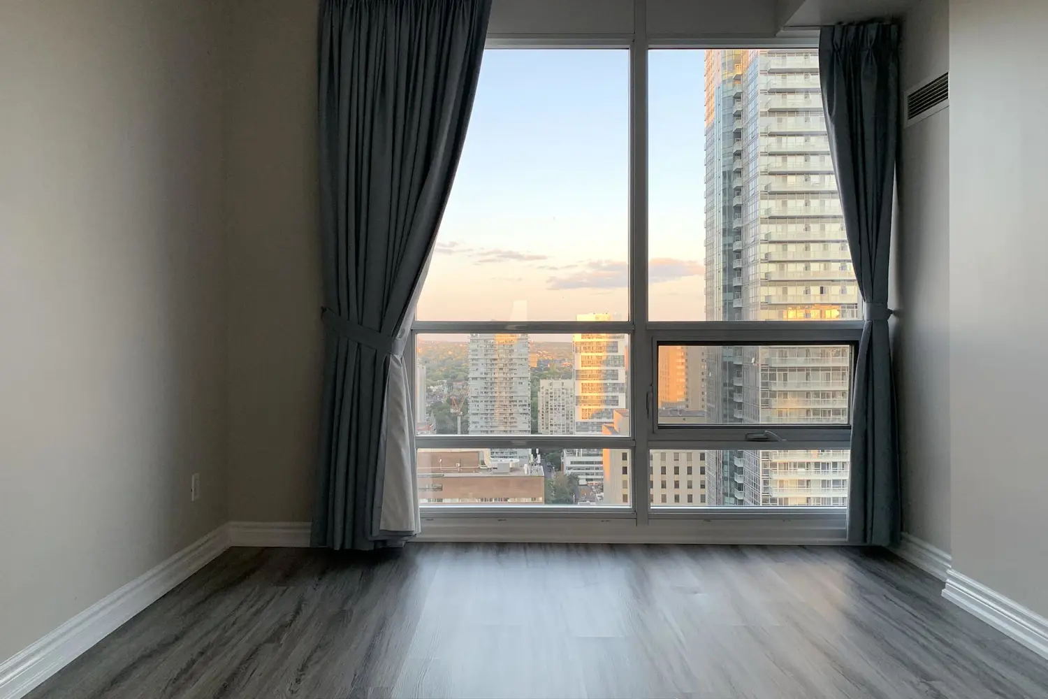 Additional image 7 of 761 Bay Street 3305