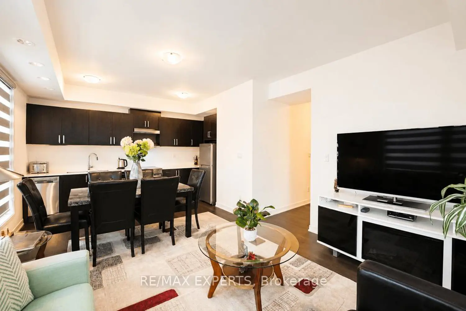 Additional image 6 of 8 Marquette Avenue 7