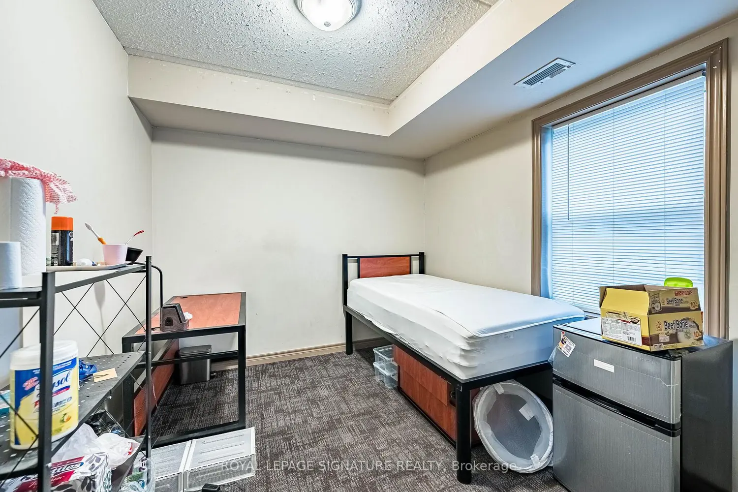 Additional image 16 of 251 Lester Street 401