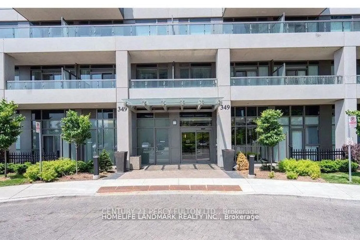 349 Rathburn Road 1501 photo 2